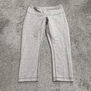 Lululemon Cropped Compression Leggings Womens 8 Gray Active Yoga Gym Run 28x21